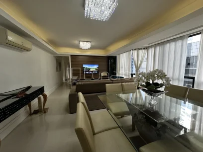 Foto Apartamento com 3 Dormitórios