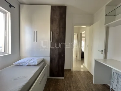 Foto Apartamento com 2 Dormitórios