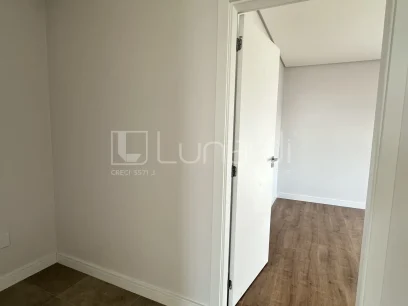 Foto Apartamento com 3 Dormitórios