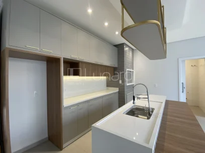 Foto Casa com 3 Dormitórios