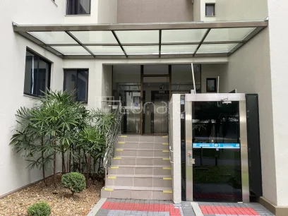 Foto Apartamento com 2 Dormitórios