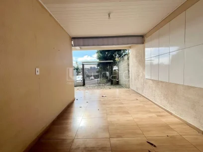 Foto Casa com 2 Dormitórios