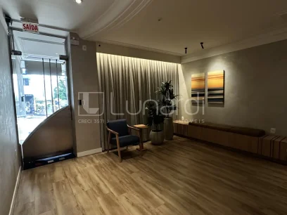 Foto Apartamento com 3 Dormitórios