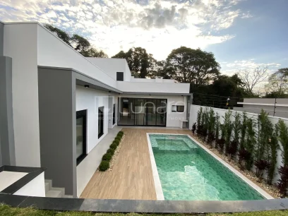 Foto Casa com 3 Dormitórios