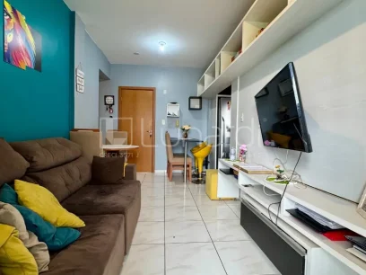 Foto Apartamento com 2 Dormitórios