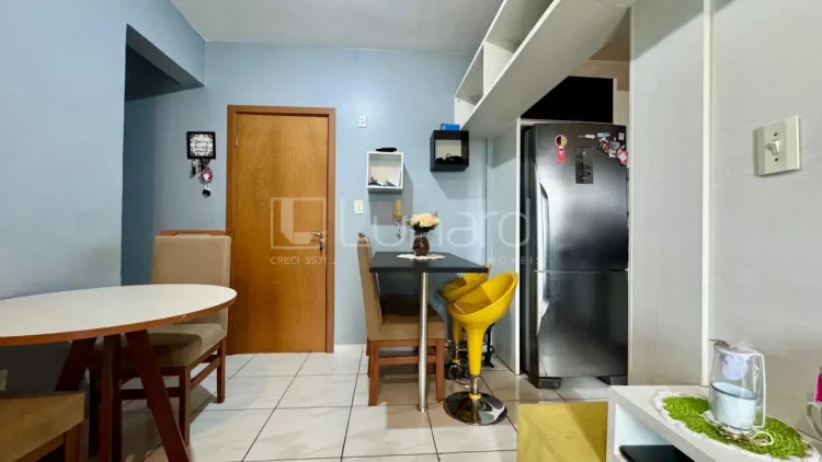 Apartamento com 2 Dormitórios