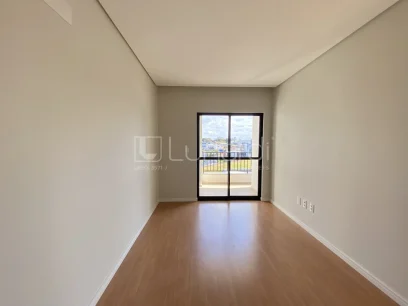 Foto Apartamento com 2 Dormitórios