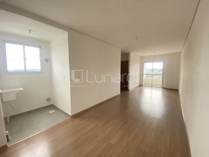 Apartamento com 2 Dormitórios