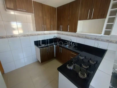 Foto Apartamento com 2 Dormitórios