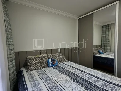 Foto Apartamento com 3 Dormitórios
