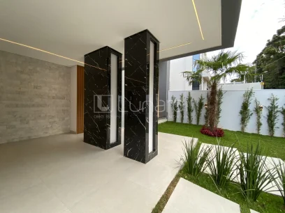 Foto Casa com 3 Dormitórios