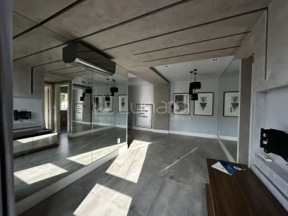 Foto Apartamento com 2 Dormitórios