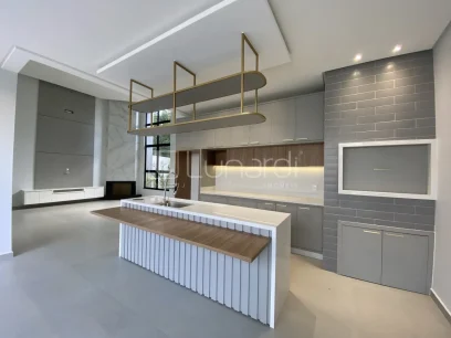 Foto Casa com 3 Dormitórios
