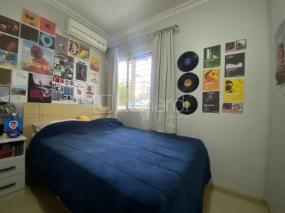 Foto Apartamento com 3 Dormitórios