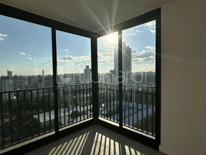 Foto Apartamento com 3 Dormitórios