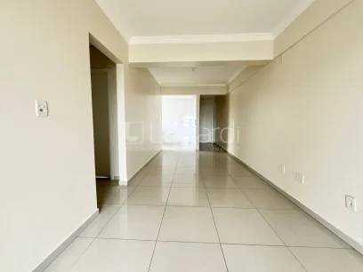 Foto Apartamento com 2 Dormitórios
