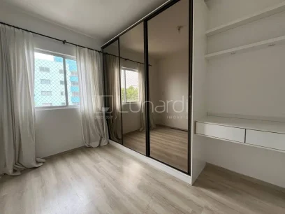 Foto Apartamento com 3 Dormitórios