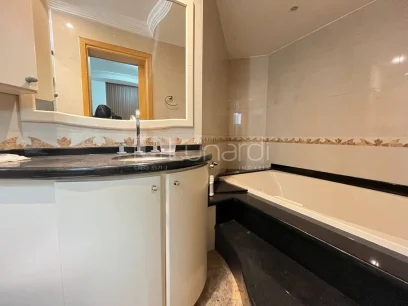 Foto Apartamento com 3 Dormitórios