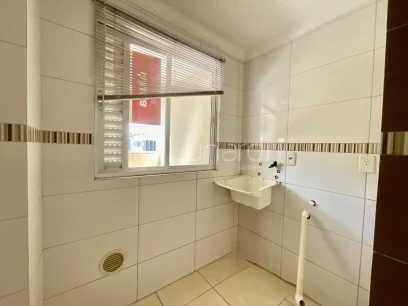 Foto Apartamento com 2 Dormitórios