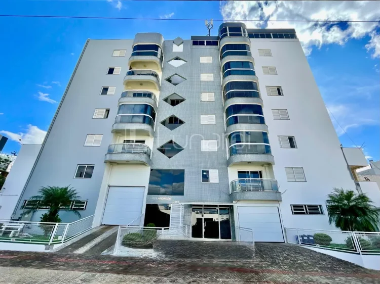 Apartamento com 2 Dormitórios