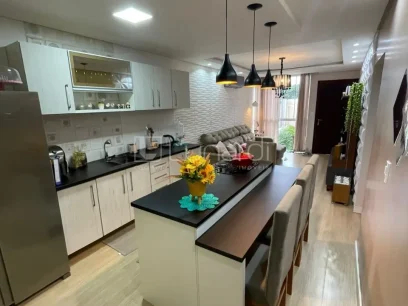 Foto Casa com 2 Dormitórios