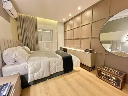 Foto Apartamento com 3 Suítes