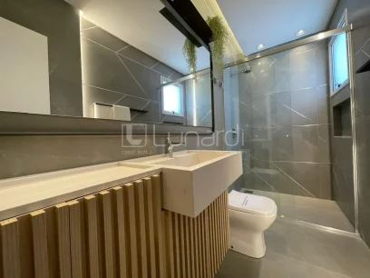 Foto Apartamento com 3 Suítes
