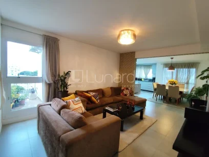 Foto Apartamento com 3 Dormitórios