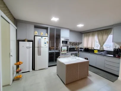 Foto Apartamento com 3 Dormitórios