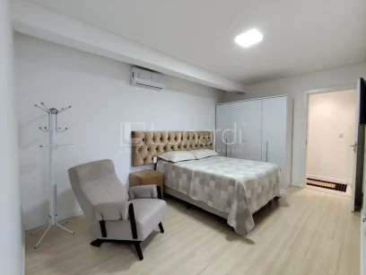 Foto Apartamento com 3 Dormitórios