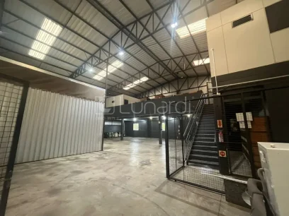 Foto Barracão