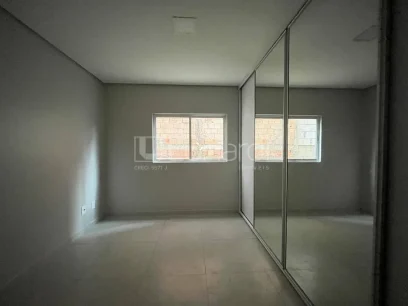 Foto Apartamento com 3 Suítes