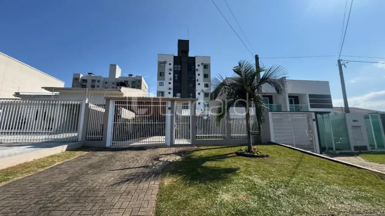 Casa com 2 Dormitórios