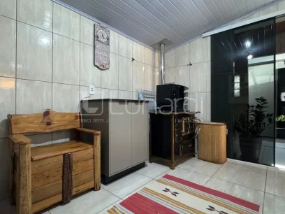 Foto Casa com 2 Dormitórios