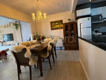 Foto Casa com 2 Dormitórios