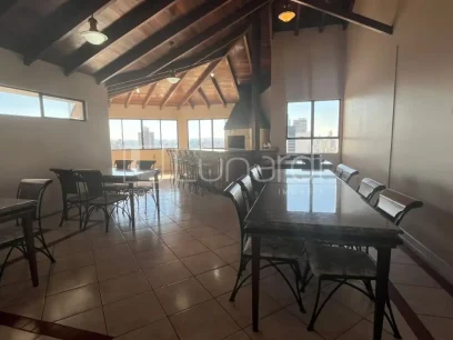 Foto Apartamento com 3 Dormitórios