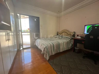 Foto Apartamento com 3 Dormitórios