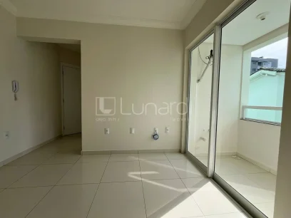 Apartamento com 2 Dormitórios