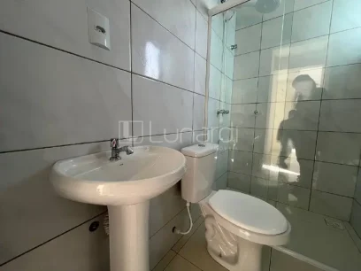 Foto Apartamento com 2 Dormitórios