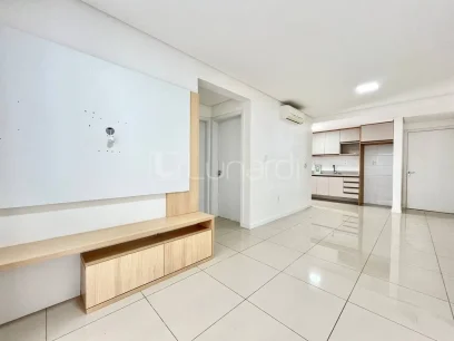 Foto Apartamento com 2 Dormitórios