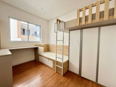 Foto Apartamento com 2 Dormitórios