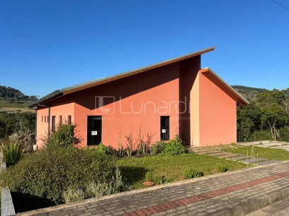 Foto Casa em Condomínio com 2 Dormitórios