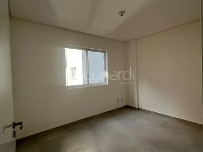 Foto Apartamento com 2 Dormitórios