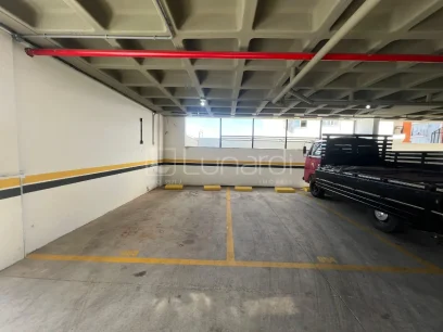 Foto Apartamento com 2 Dormitórios
