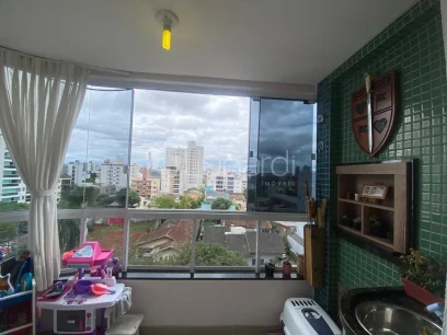 Foto Apartamento com 2 Dormitórios