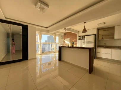 Apartamento com 3 Dormitórios