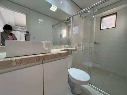 Foto Apartamento com 3 Dormitórios