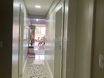 Foto Apartamento com 3 Suítes