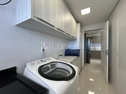 Foto Apartamento com 2 Suítes