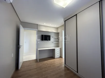 Foto Apartamento com 2 Suítes